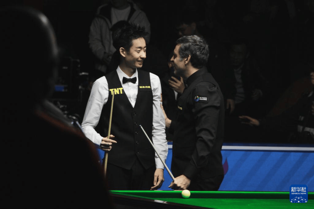 斯诺克——世界公开赛：奥沙利文晋级决赛