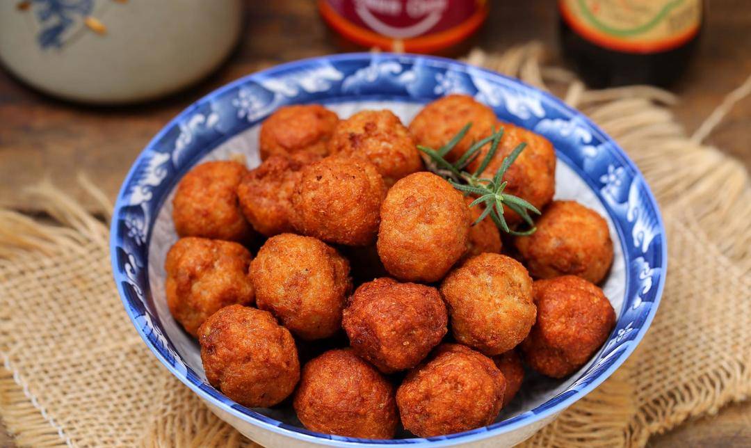 kaiyun -写作|油炸丸子：有些滋味，只适合在恰当的距离怀念